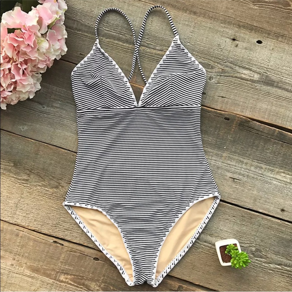 Cupshe Bathing Suit